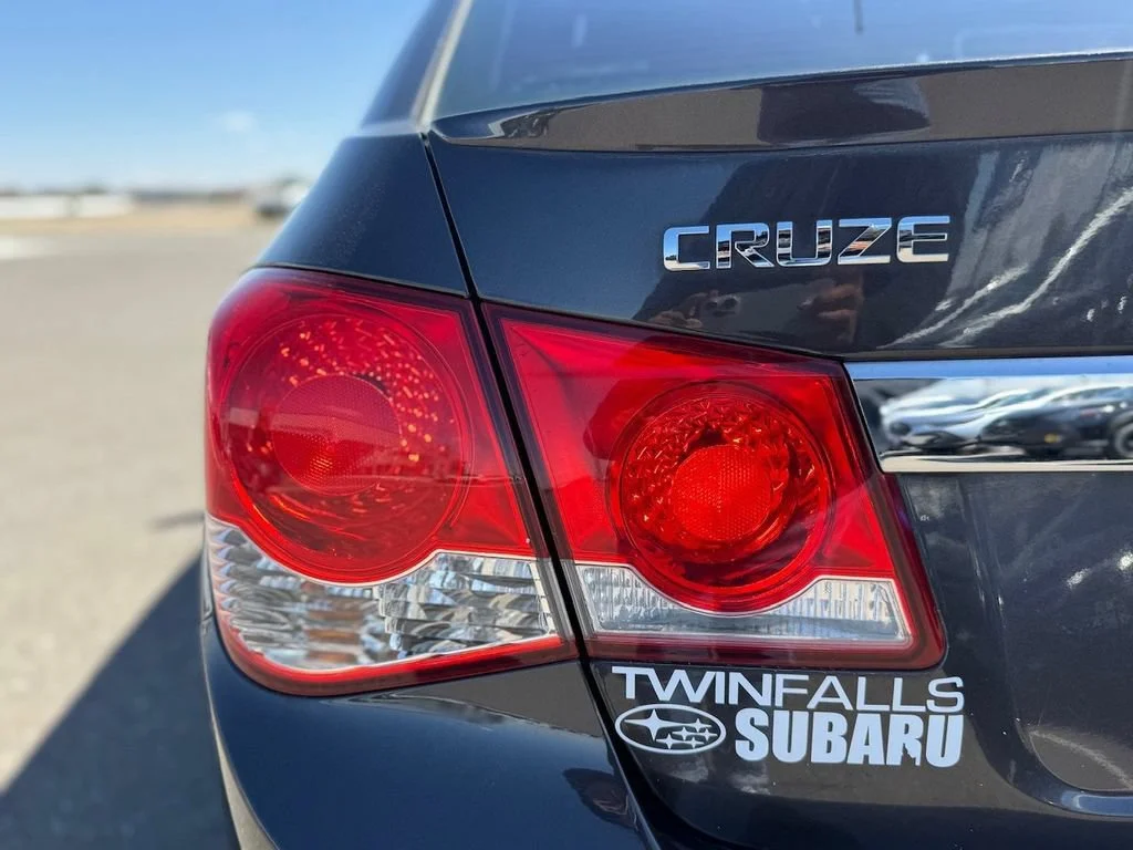 Used 2015 Tungsten Metallic Chevrolet LT image 37