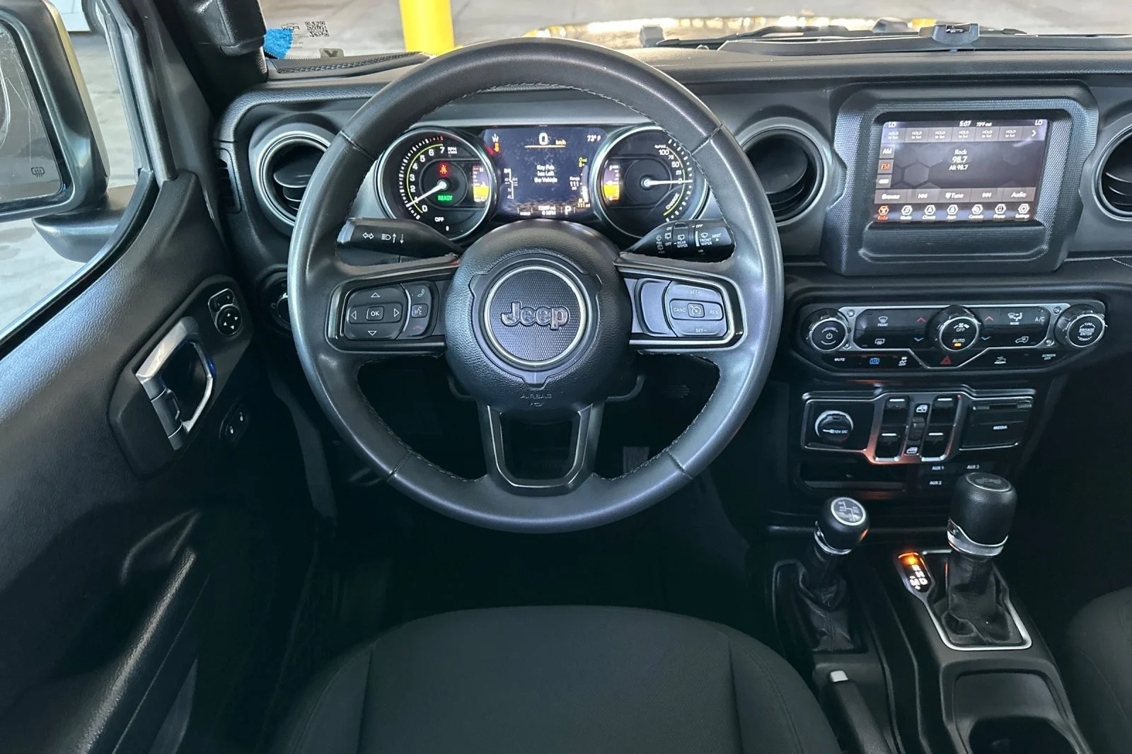 Used 2023 STING - GRAY Jeep S 4XE image 13