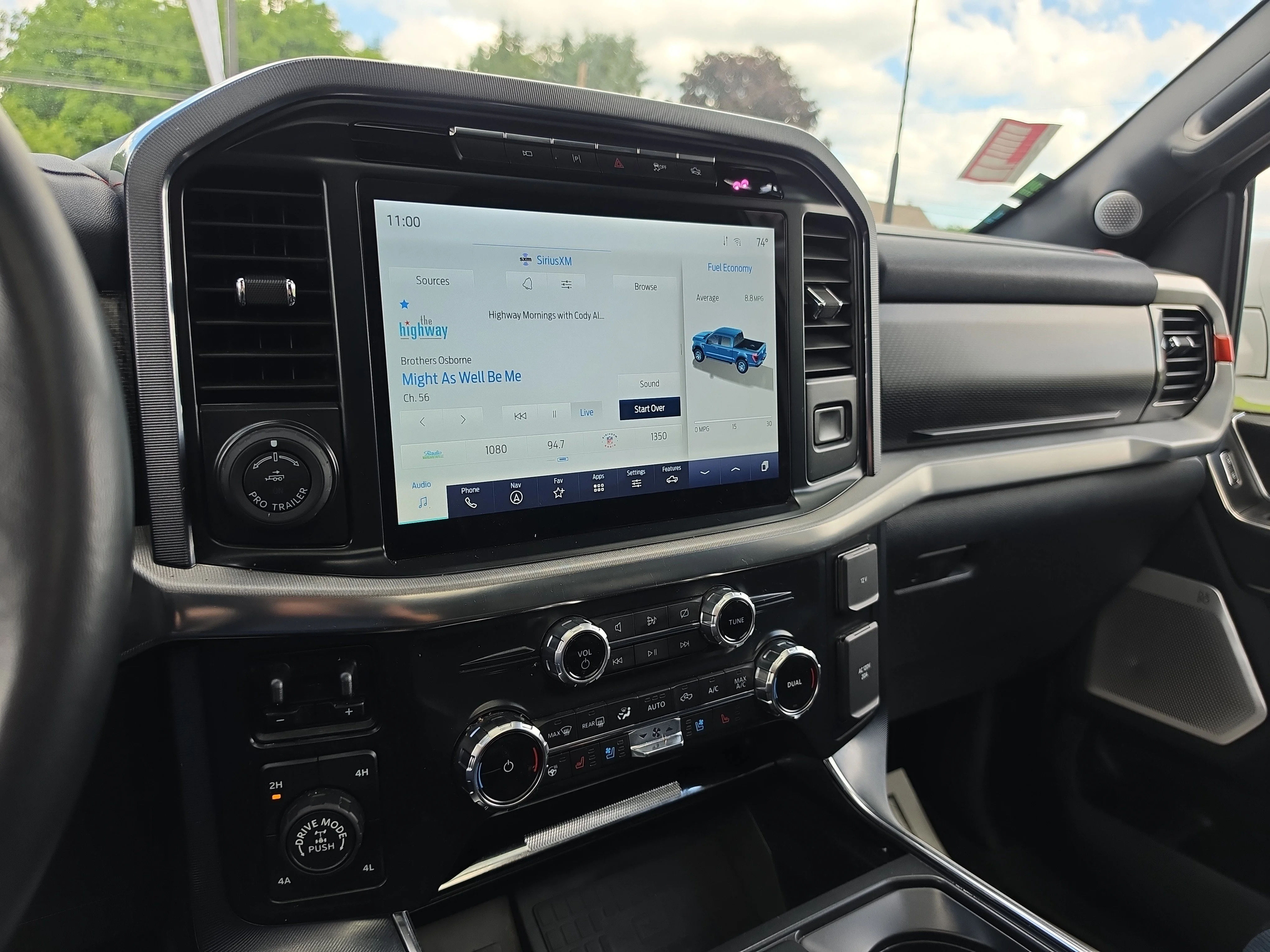 Used 2022 Oxford White Ford Raptor image 25