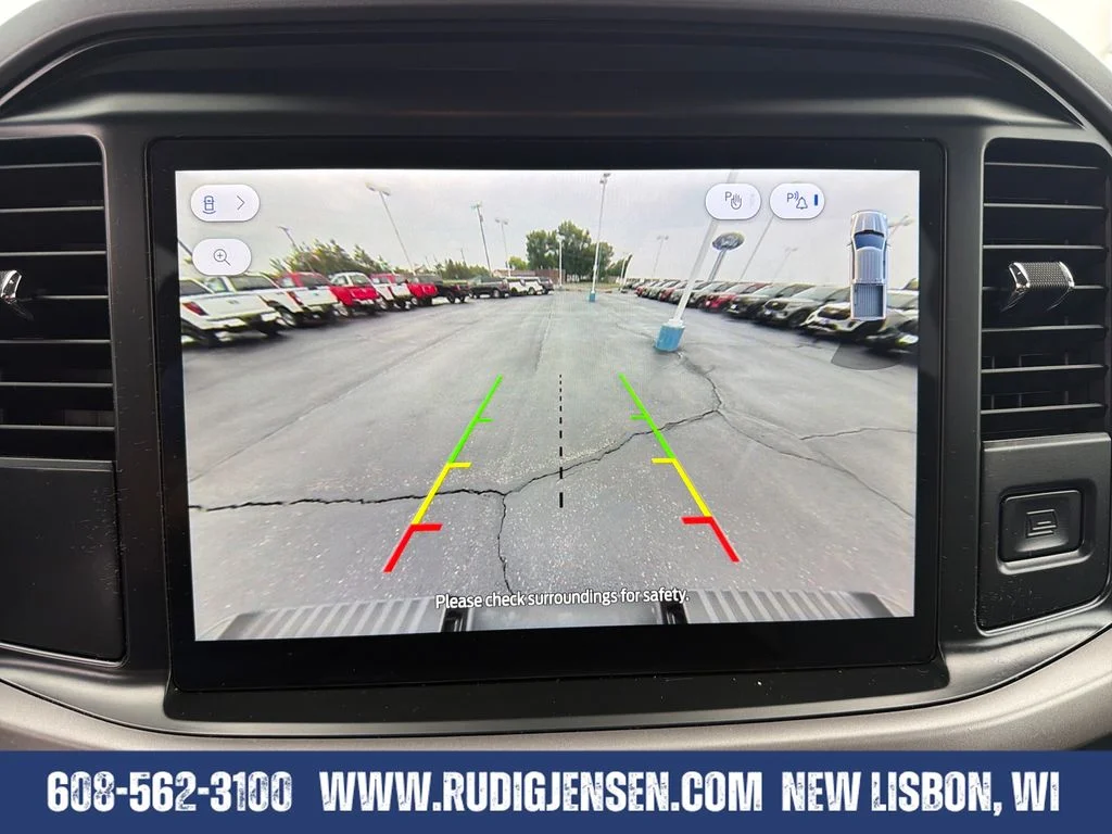 Used 2025 Gray Ford XLT image 19