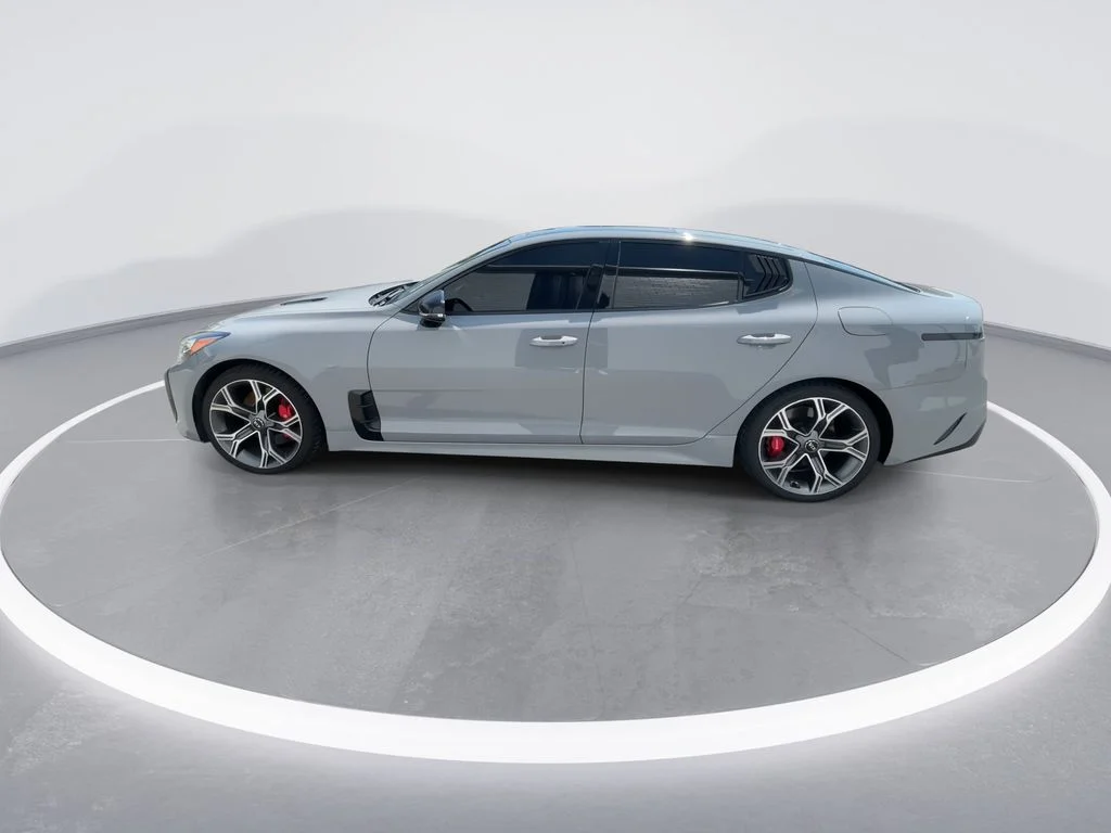 Used 2021 White Kia GT1 image 5