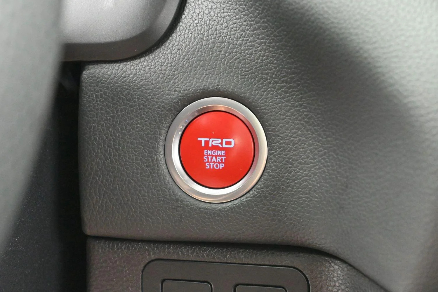 Used 2024 Ice Cap Toyota Limited image 25