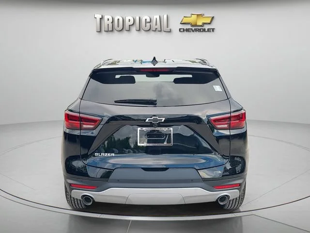 New 2026 Black Chevrolet 2LT image 4