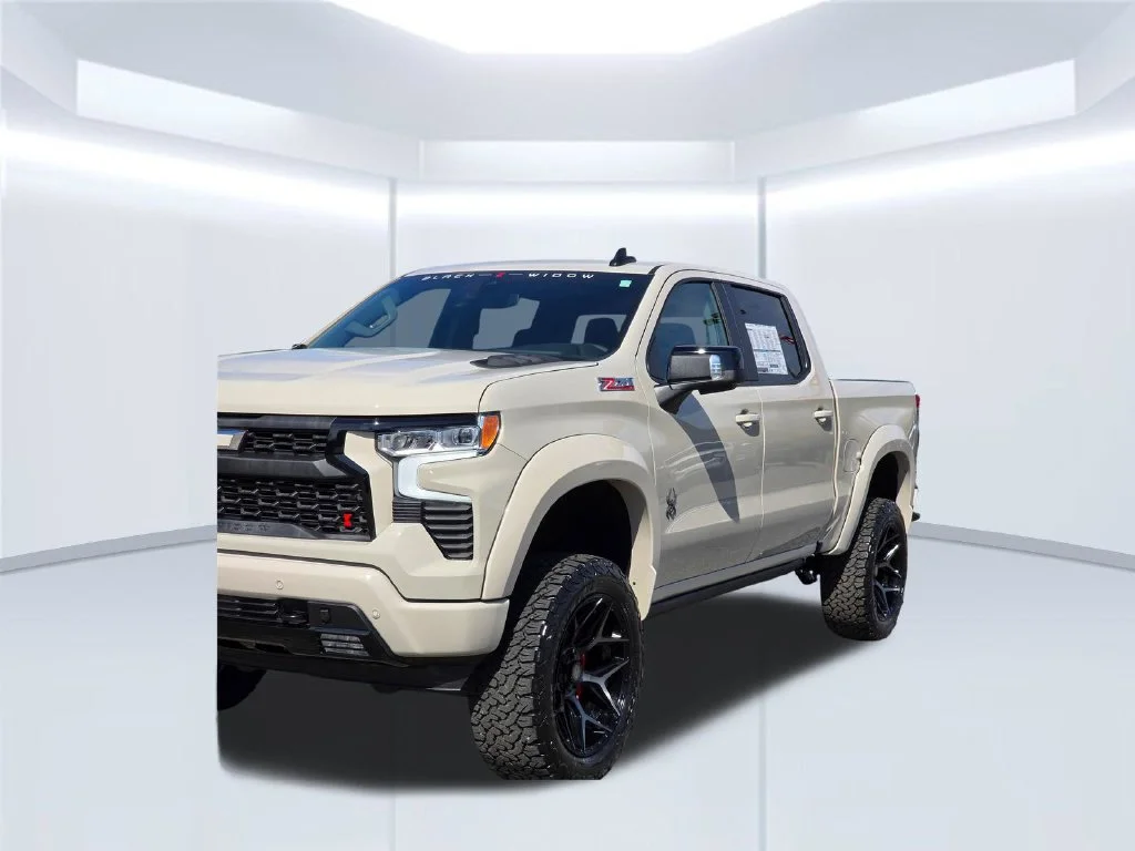 New 2026 White Chevrolet RST image 42