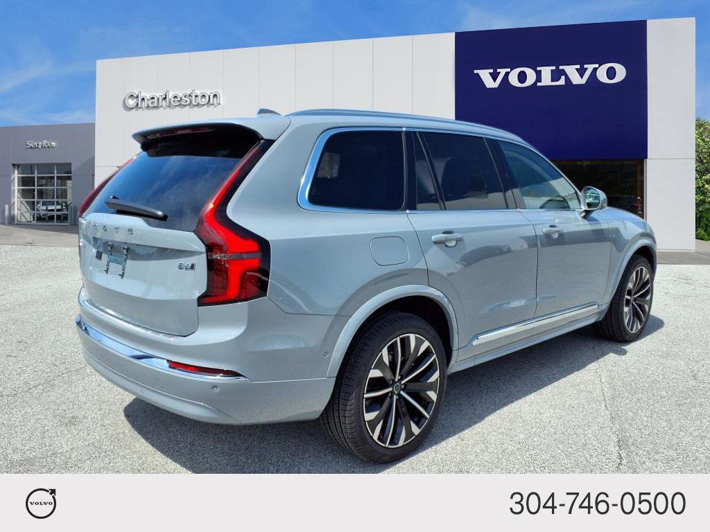 Used 2026 Vapour Grey Metallic Volvo Plus image 3