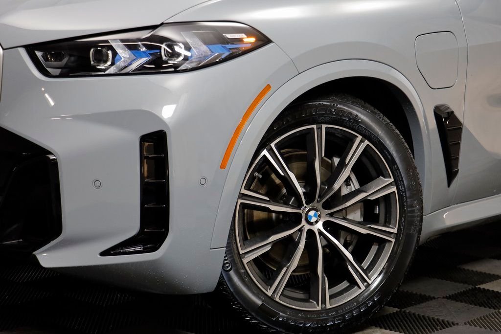 New 2026 Brooklyn Grey Metallic BMW xDrive50e image 3