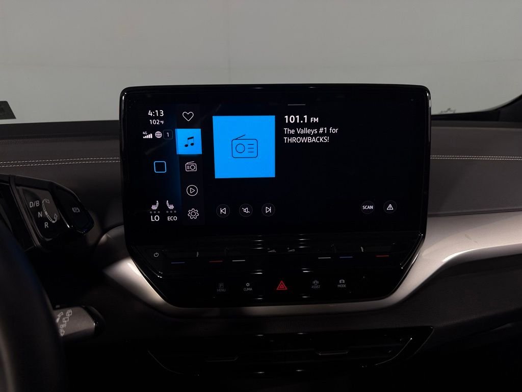 Used 2023 Gray Volkswagen Pro S image 19