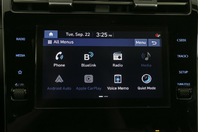 Used 2022 Black Hyundai SEL Premium image 20