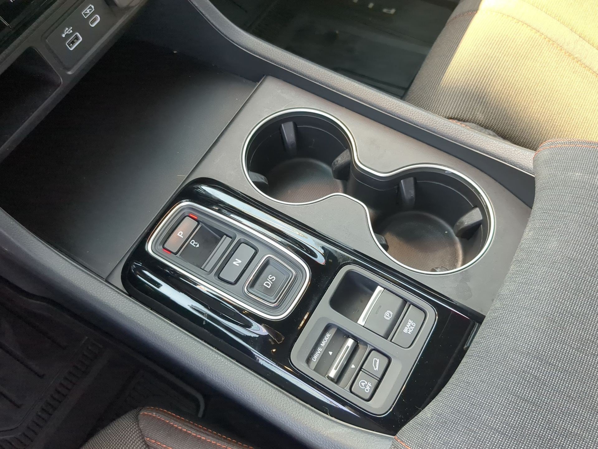 Used 2025  Honda Sport image 19