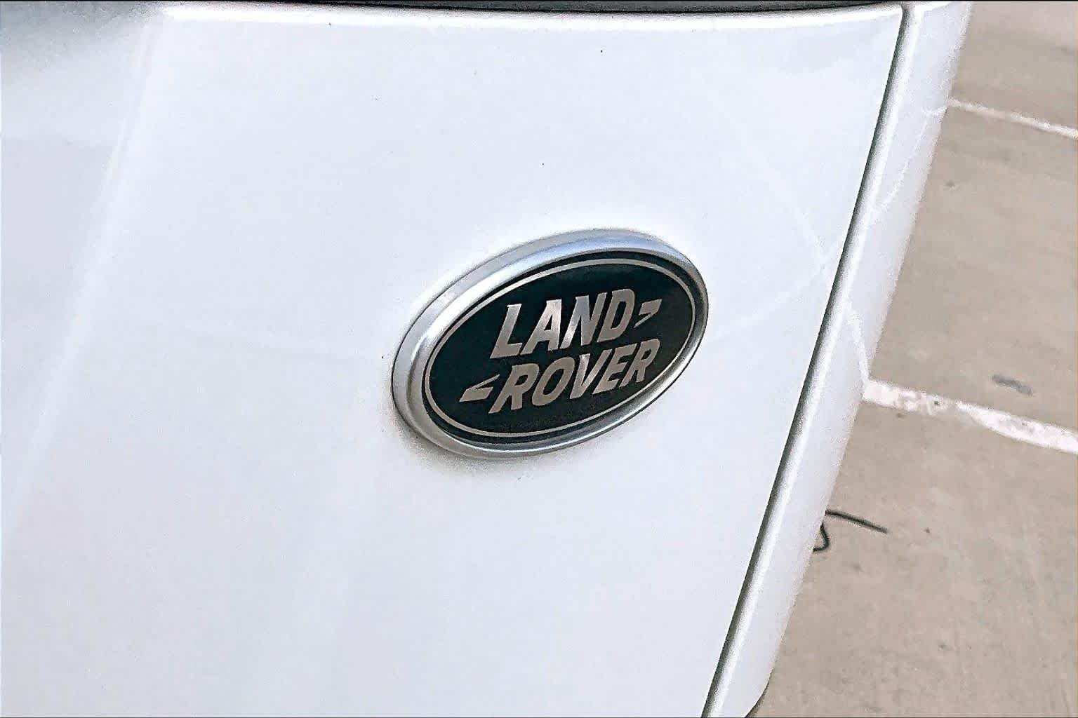 Used 2020 Fuji White Land Rover S image 29