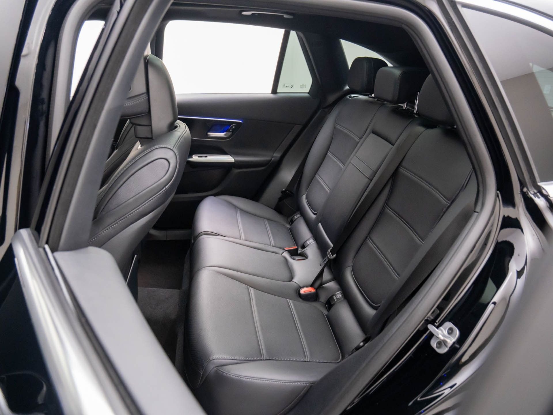 Certified Used 2026 Black Mercedes-Benz GLC 300 image 15