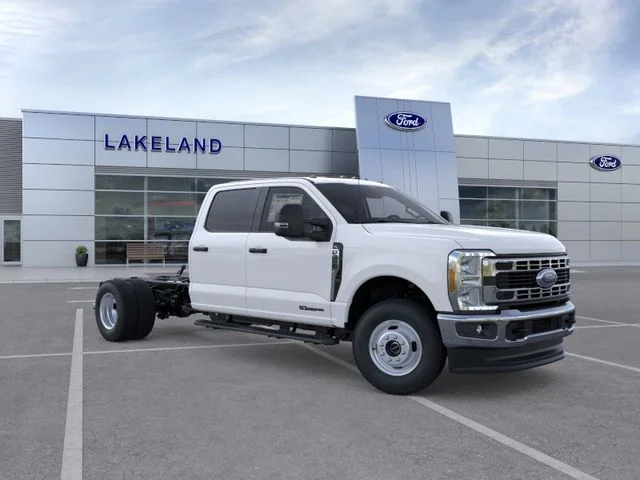 New 2026 White Ford XL image 7