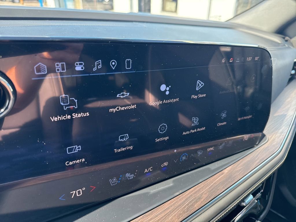 2026 Chevrolet Suburban Premier - Photo 31