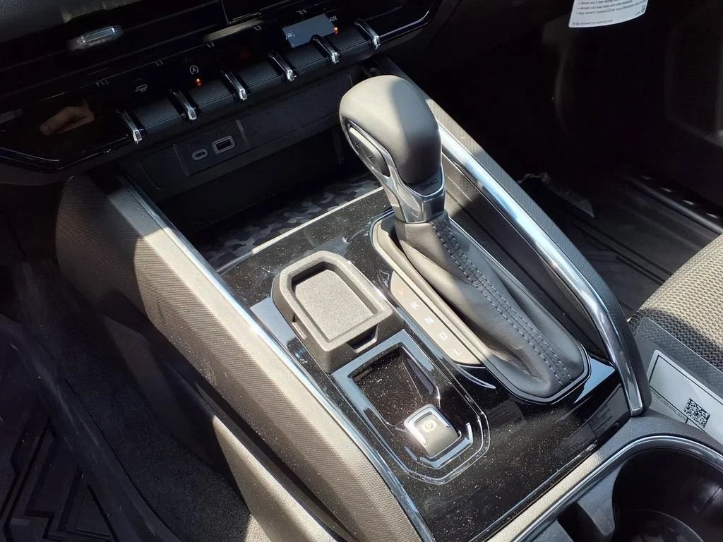 2026 GMC Canyon Elevation - Photo 18