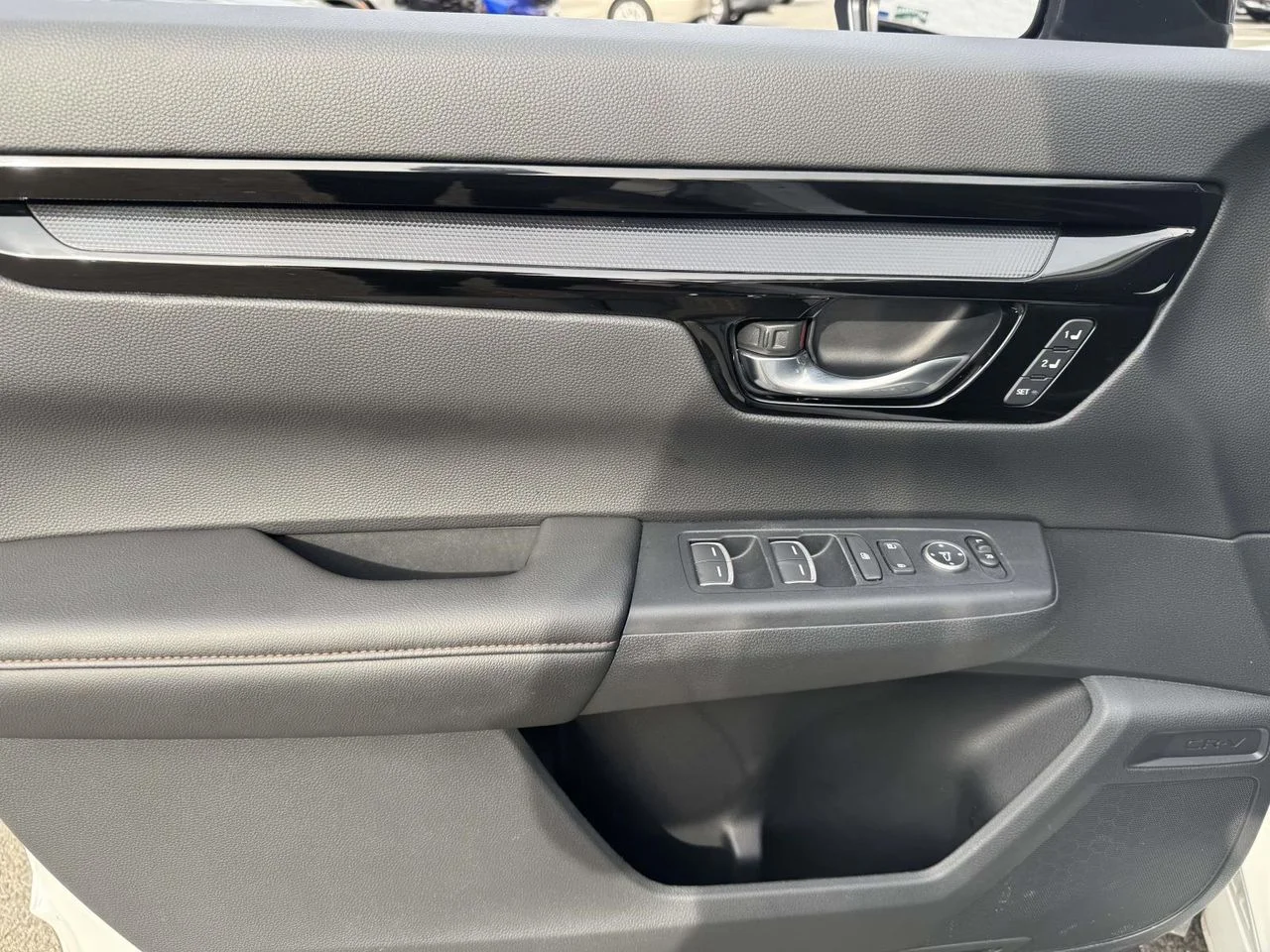 2026 Honda CR-V Sport Touring - Photo 23