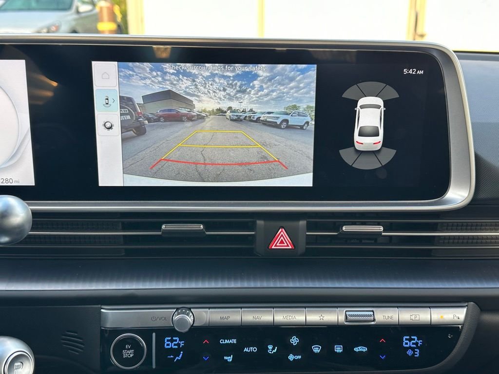 2025 Hyundai IONIQ 6 SE - Photo 15