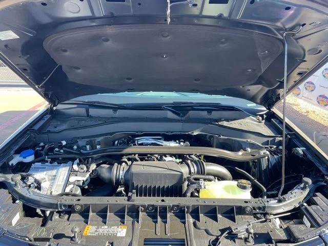 2026 Ford Explorer ST - Photo 17