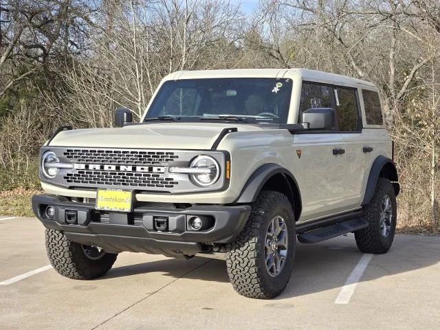 New 2025 Desert Sand Ford Badlands® image 22