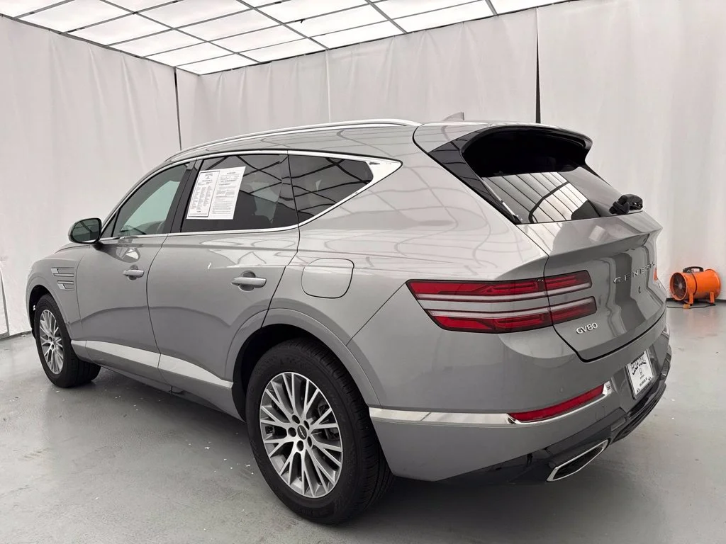 Used 2024 Savile Silver Genesis 2.5T image 5