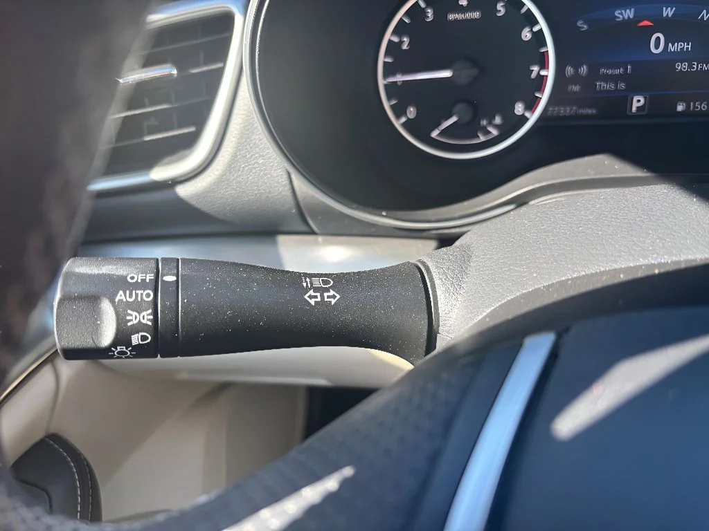 Used 2021 Deep Blue Pearl Nissan SV image 20