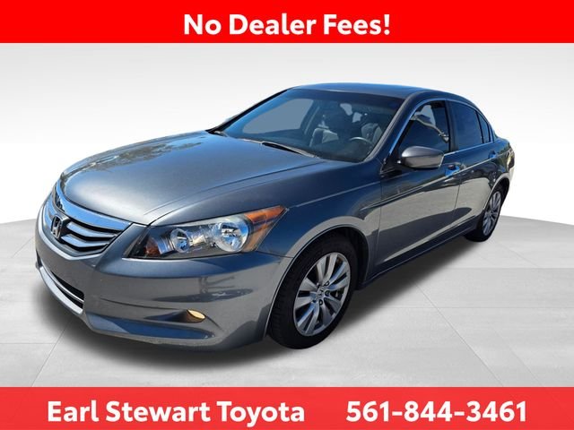Used 2011  Honda EX-L image 4