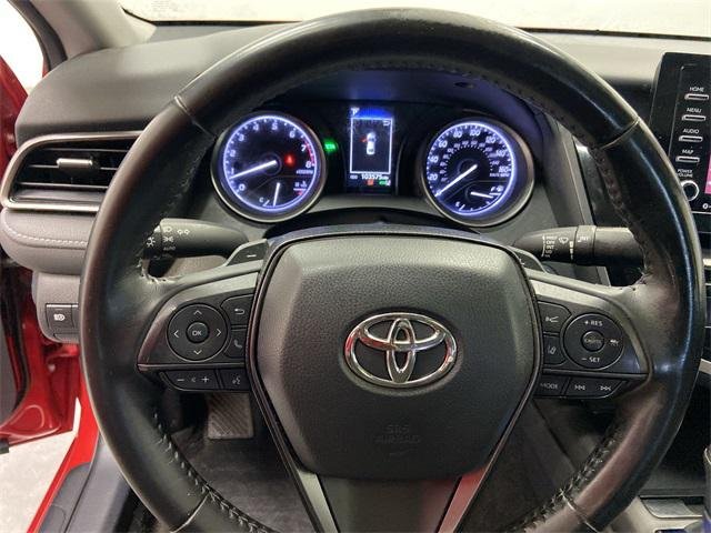 Certified Used 2022 SUPERSONIC RED Toyota  image 23