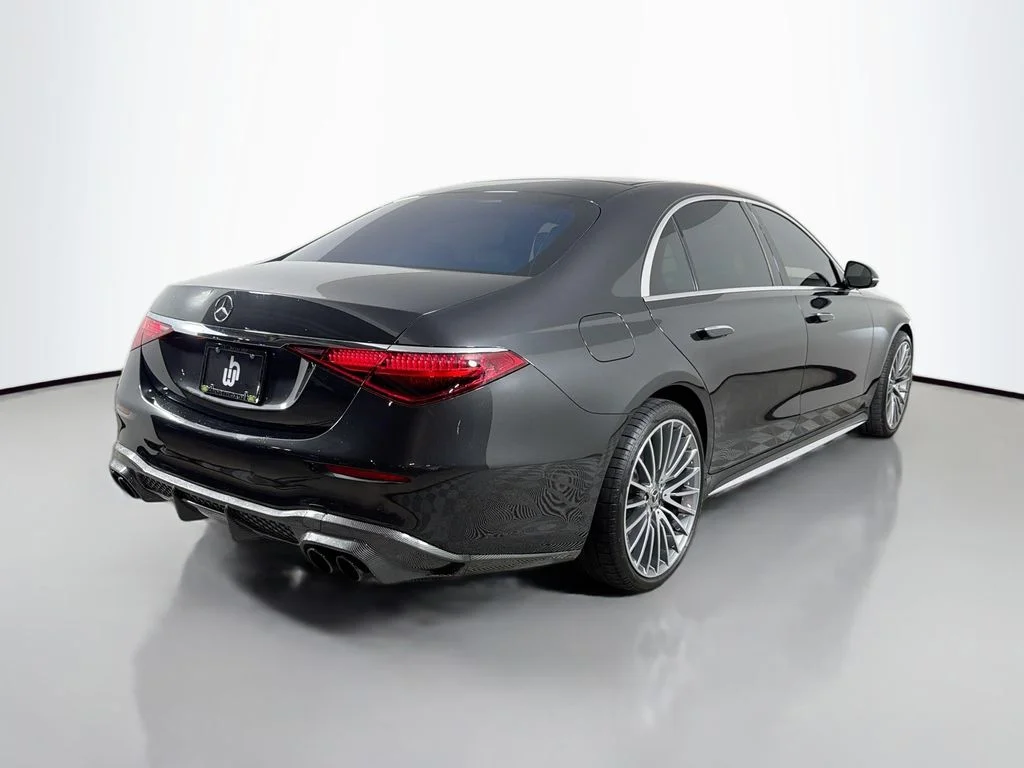 Used 2023 Gray Mercedes-Benz S 500 image 5
