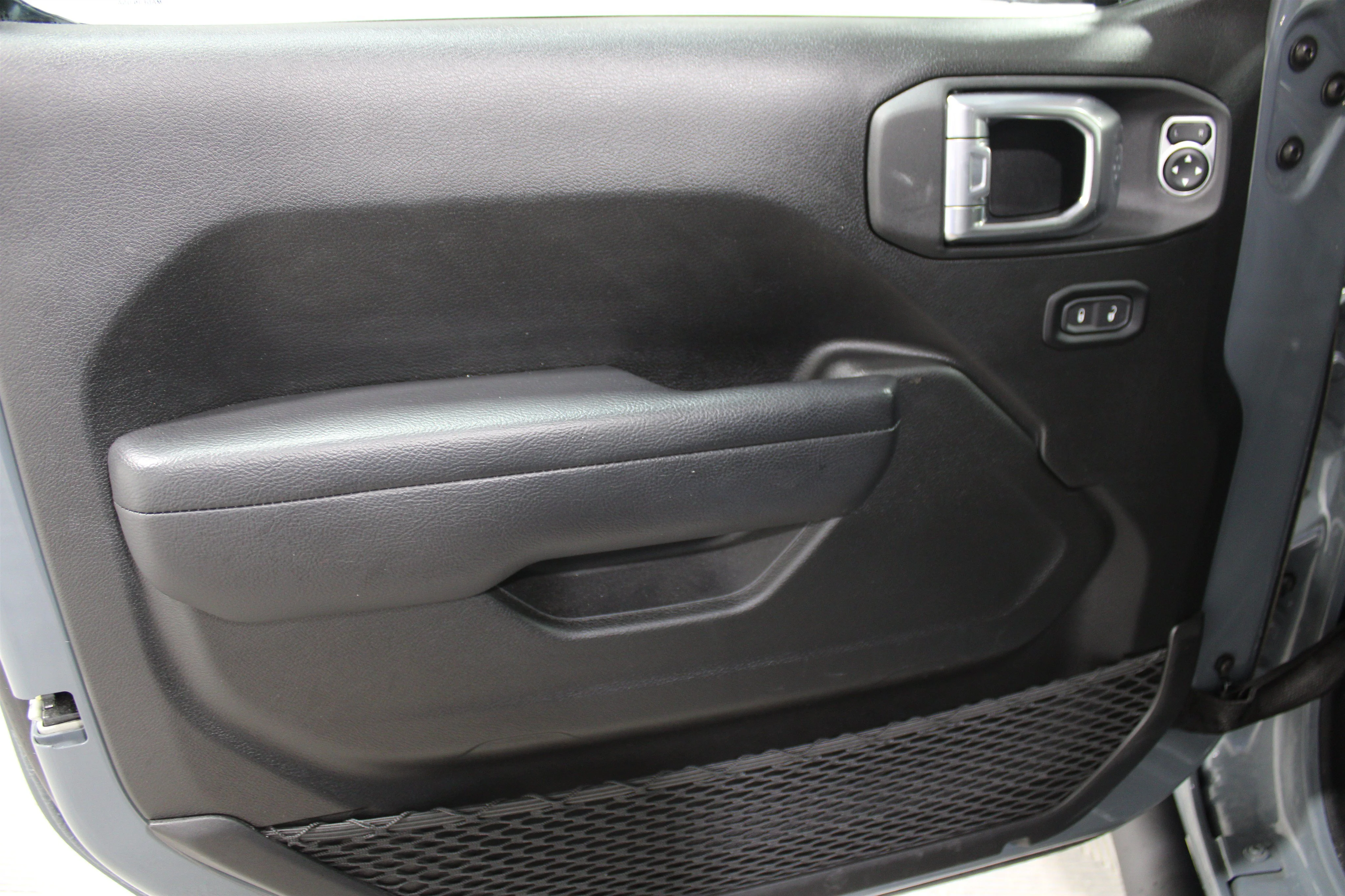 2025 Jeep Wrangler 4-Door Sport S - Photo 6