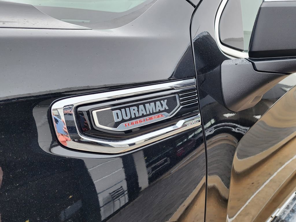 2026 GMC Sierra 1500 SLT - Photo 11