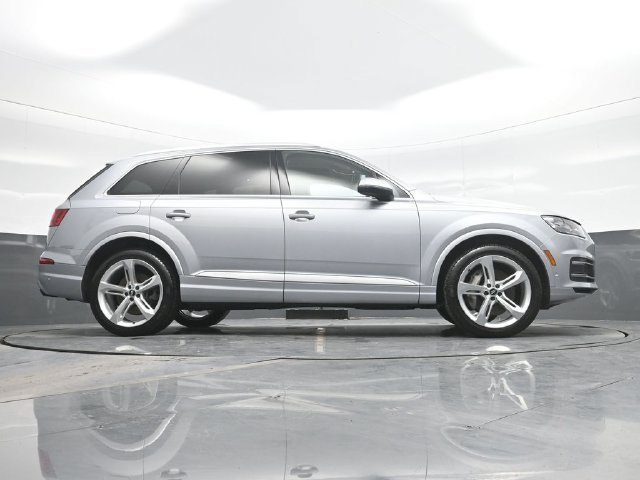 Used 2019 Silver Audi 55 Prestige image 24