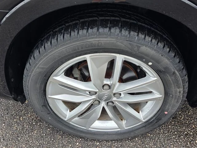 Used 2018  Audi 2.0T Premium image 16