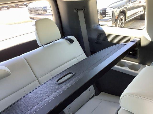 New 2026 Phantom Black Hyundai SEL image 12