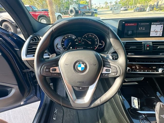 Used 2018 Blue BMW xDrive30i image 11