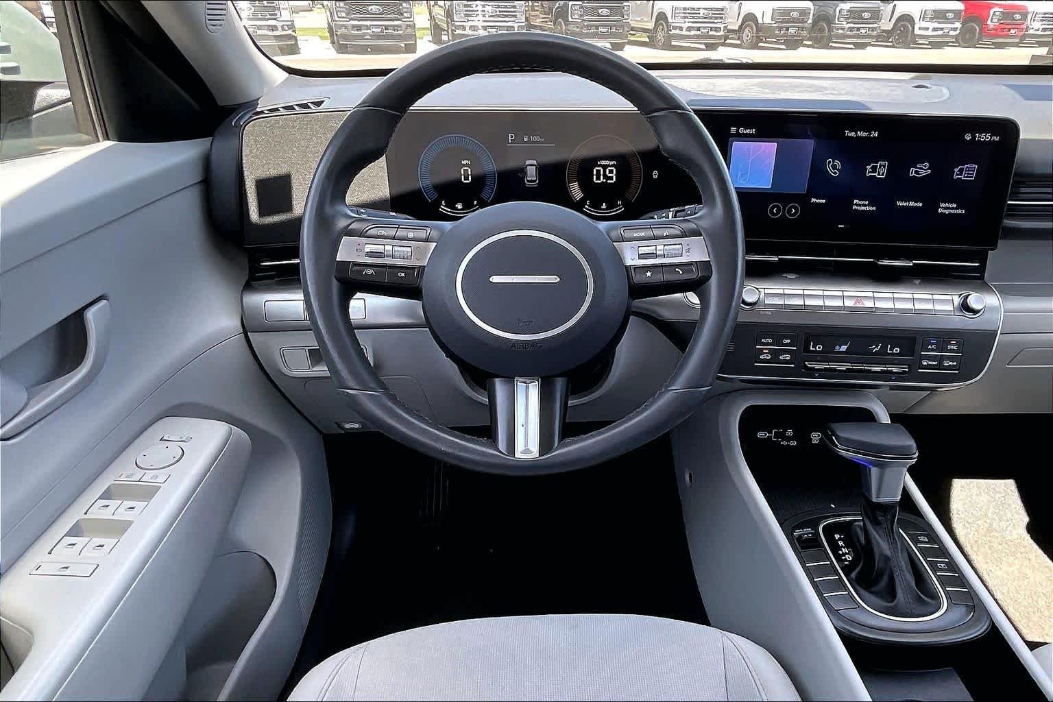 Used 2025 Mirage Green Hyundai SEL image 6