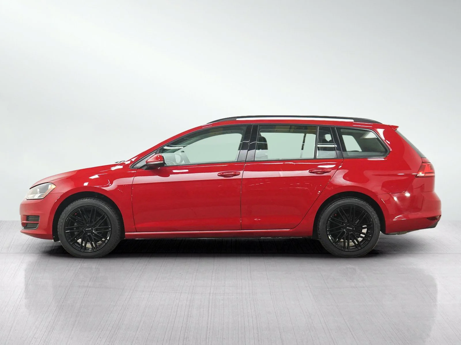 Used 2016 Volkswagen Golf SportWagen TSI S with VIN 3VWC17AU7GM503694 for sale in Burnsville, Minnesota