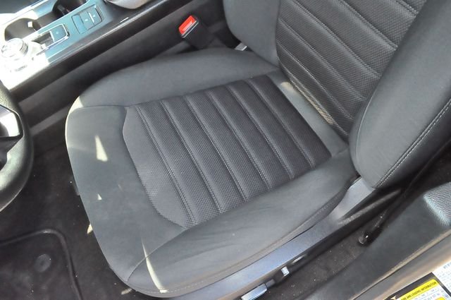 Used 2020 Black Ford SE image 11