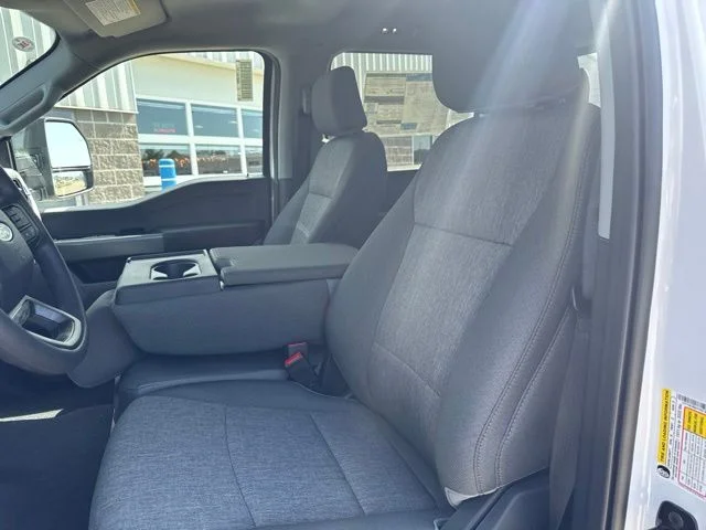 New 2026 Oxford White Ford F-250® XL image 16