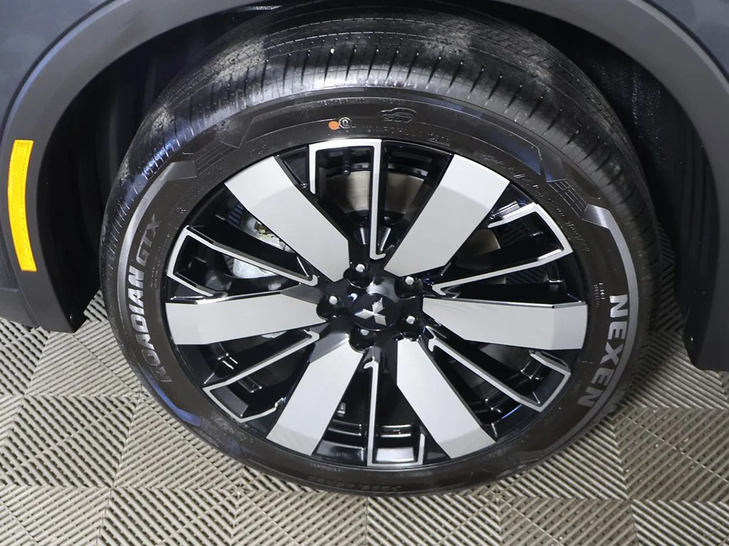 New 2026 Gray Mitsubishi SE 1.5T S-AWC image 22