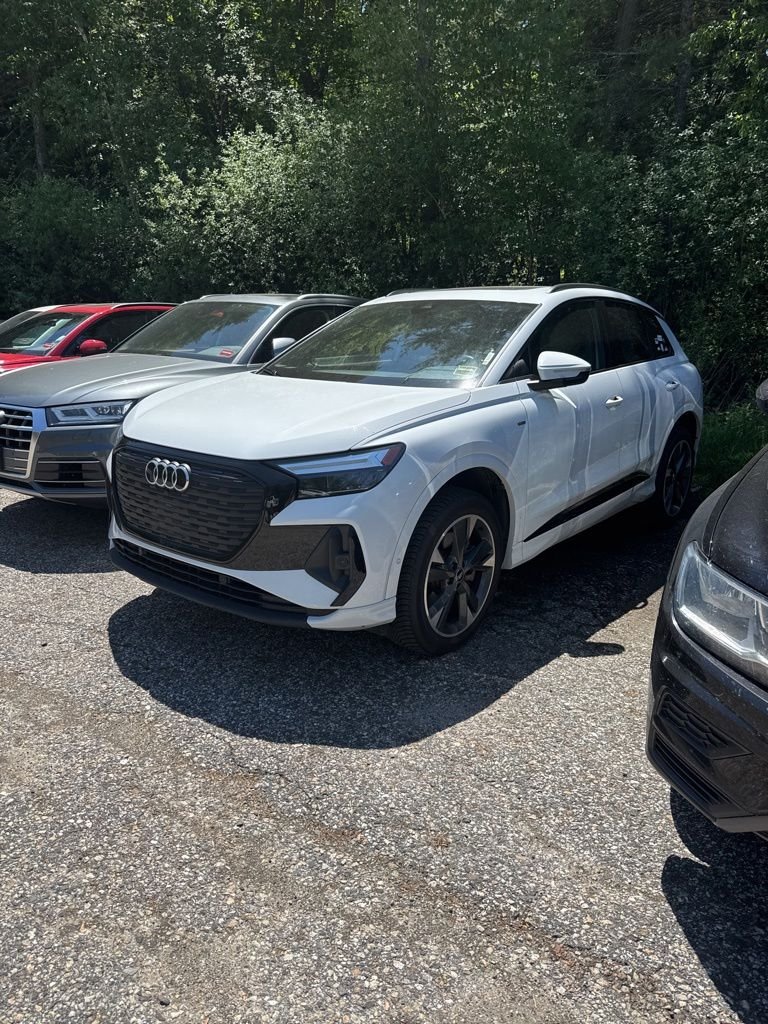 2024 Audi Q4 e-tron 50 Premium Plus quattro's photo