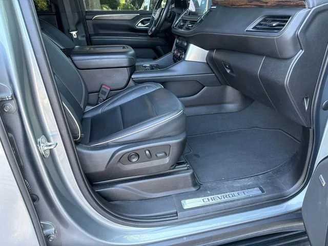 Used 2023 Sterling Gray Metallic Chevrolet Premier image 13