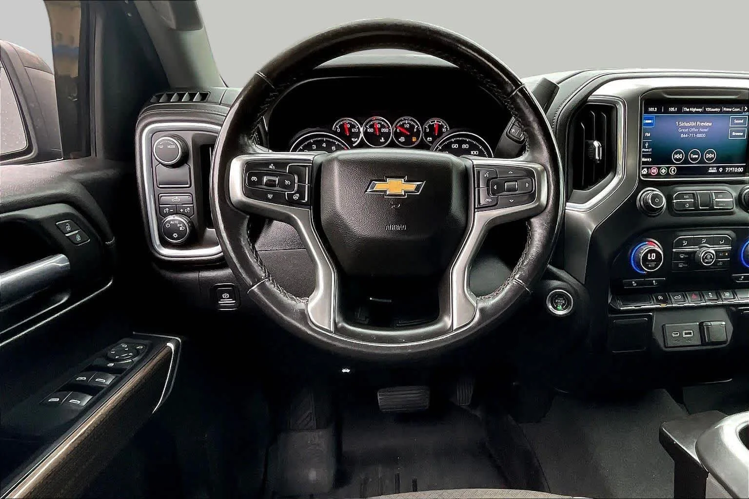 Used 2021 Black Chevrolet LT image 6
