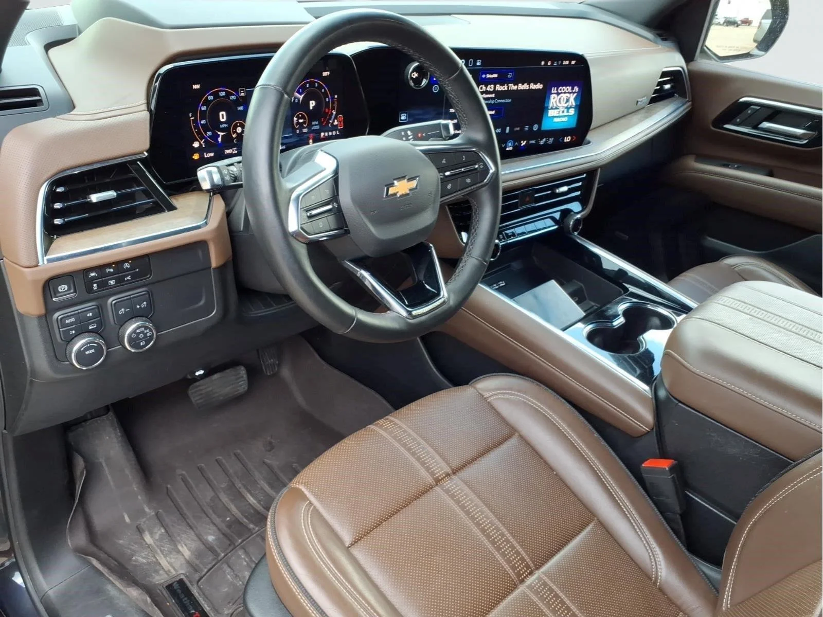 2025 Chevrolet Tahoe High Country - Photo 18