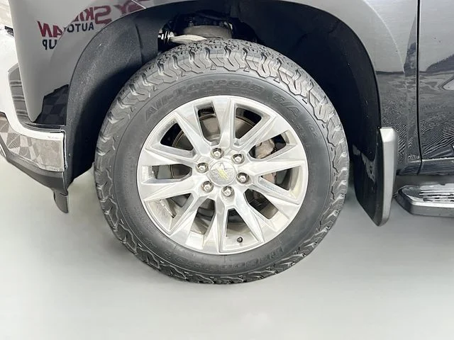 Used 2020 Black Chevrolet LTZ image 11