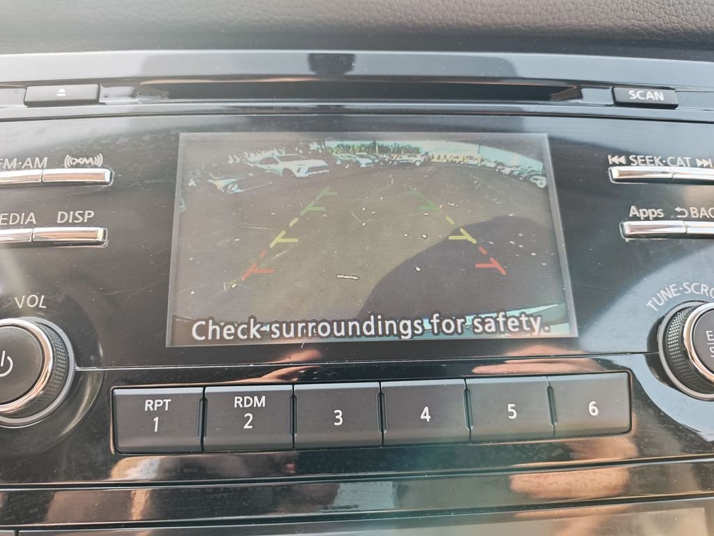 Used 2016 Blue Nissan SV image 22