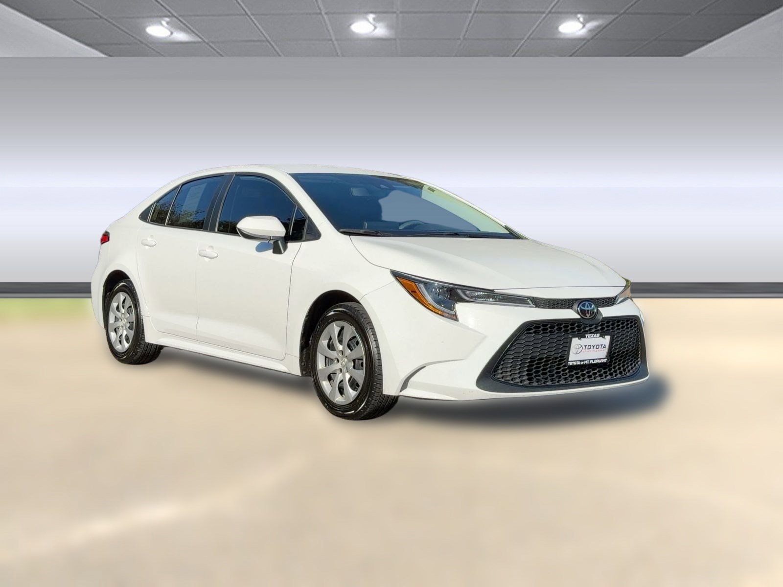 2022 Toyota Corolla LE photo 3