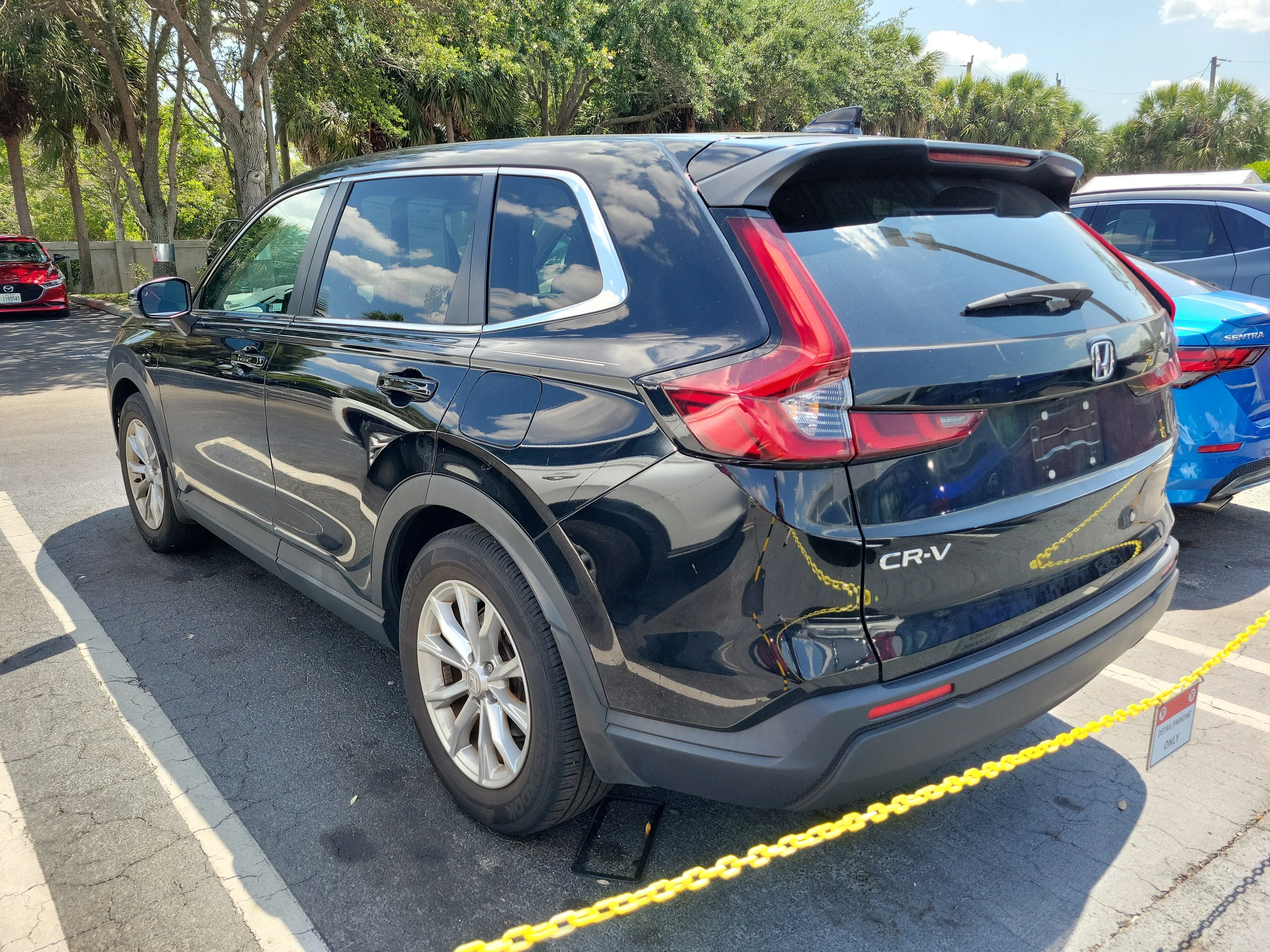 2023 Honda CR-V EX - Photo 14