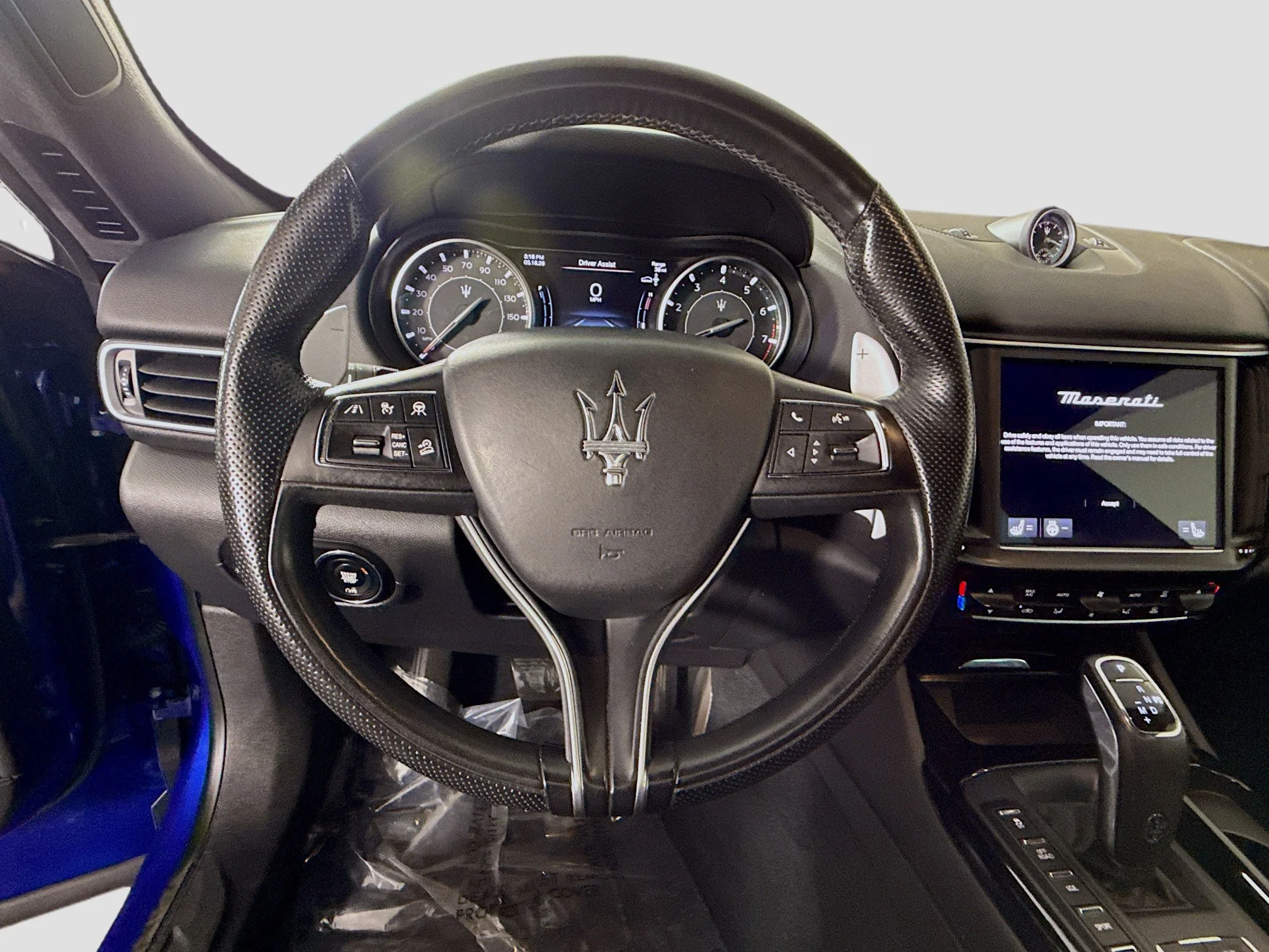 Used 2023 Blu Emozione Metallic Maserati GT image 9