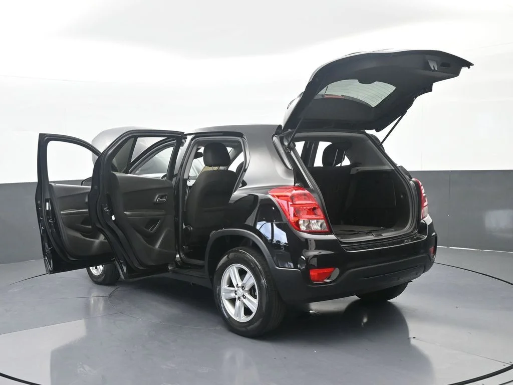 Used 2022 Mosaic Black Metallic Chevrolet LS image 58