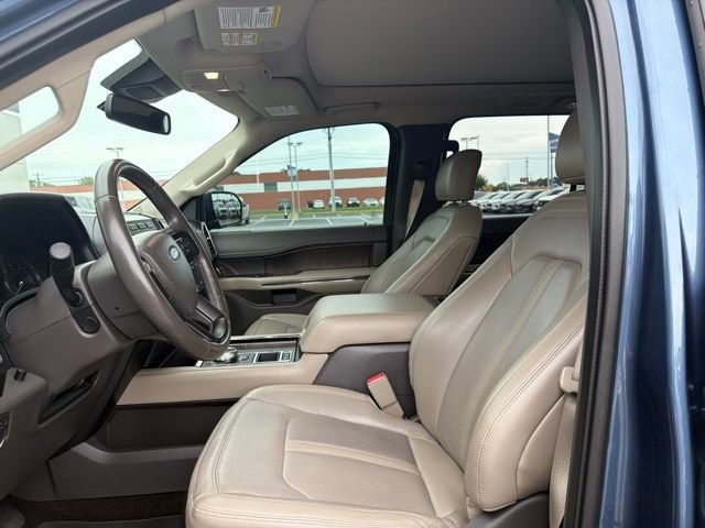 Used 2018 Blue Ford Limited image 8