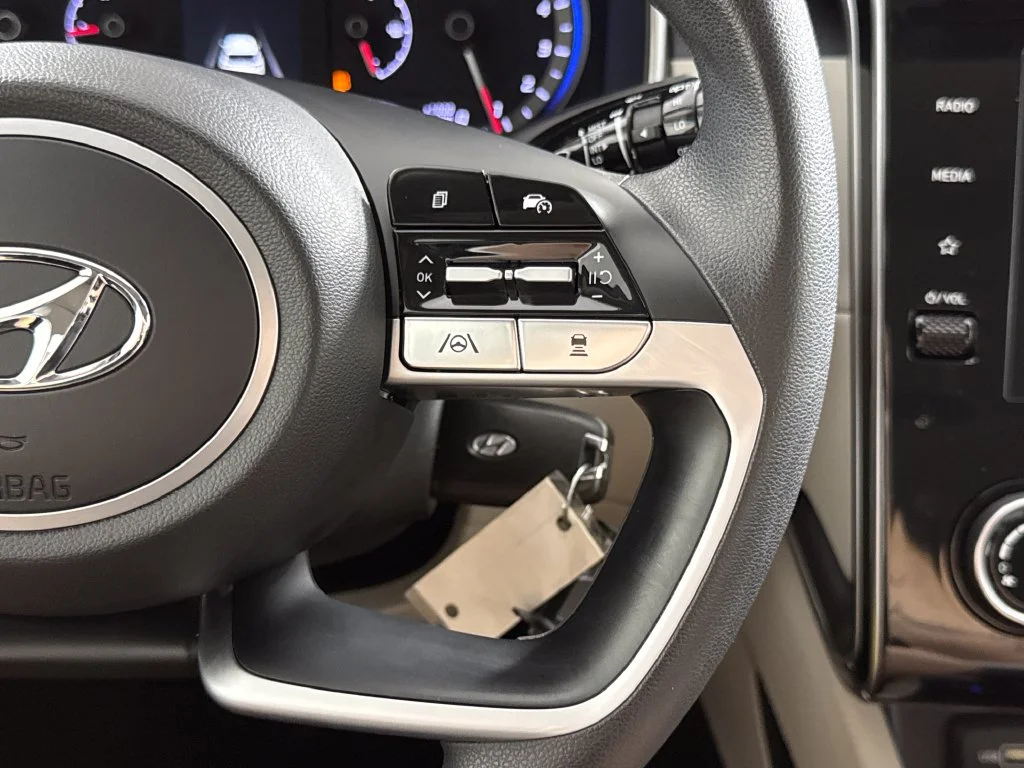 2024 Hyundai Tucson SE - Photo 16